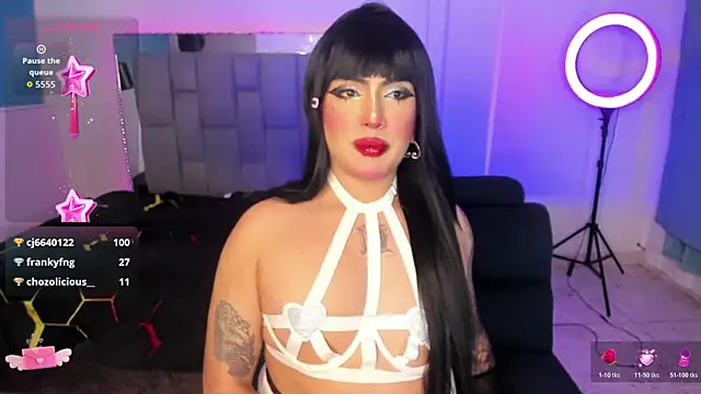 Sophie_whitexxx Show Webcam