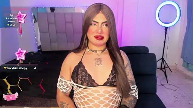 Sophie_whitexxx webkamerás műsora