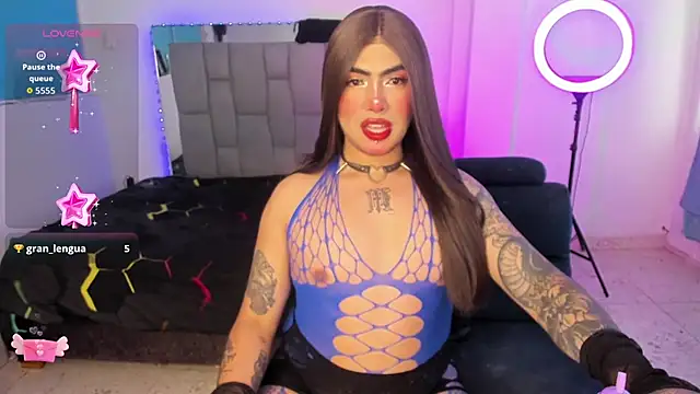 Sophie_whitexxx: διαδικτυακό σόου στην κάμερα