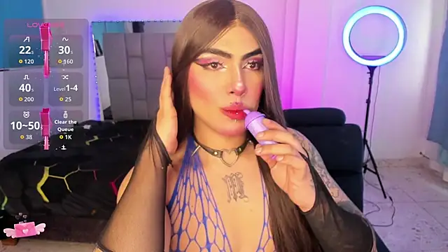 הופעת וובקאם של Sophie_whitexxx