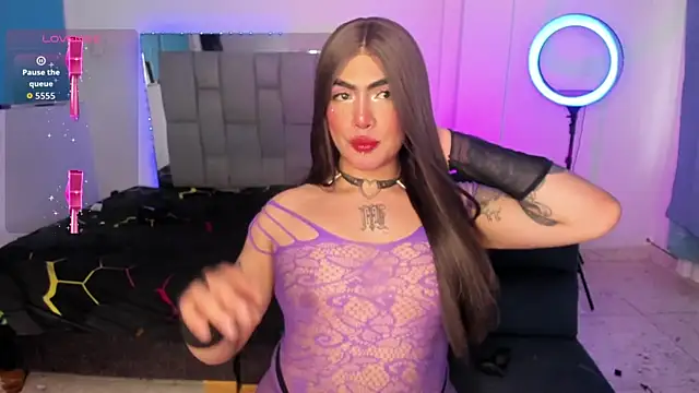 Sophie_whitexxx webcam show