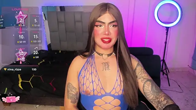 Sophie_whitexxx 网络视讯表演