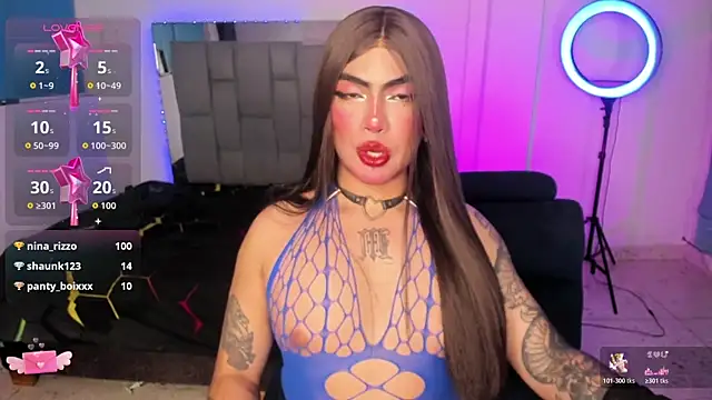 Sophie_whitexxx's Webcam Show