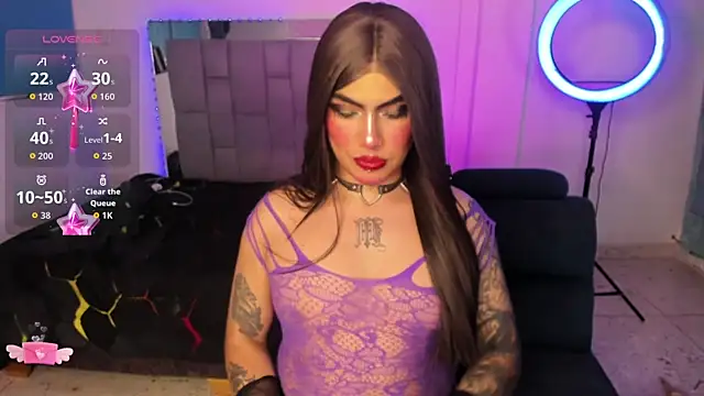Sophie_whitexxx 网络视讯表演
