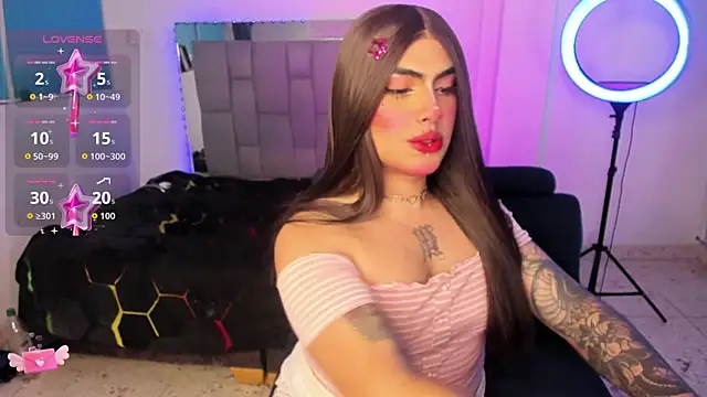 Sophie_whitexxx Show Webcam