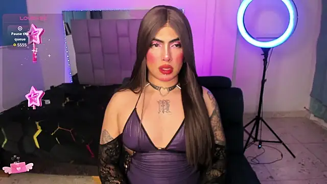 Sophie_whitexxx's Webcam Show