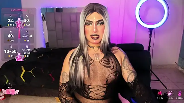 Pokazy przed kamerką – Sophie_whitexxx