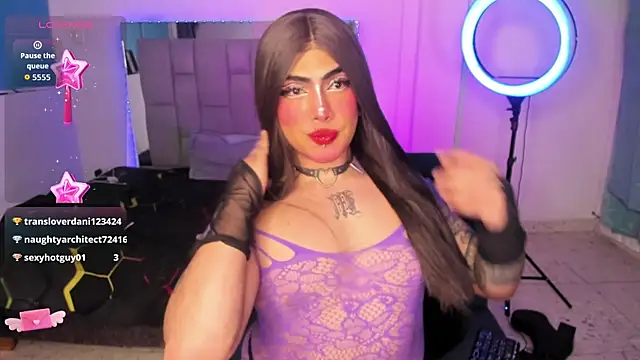 Sophie_whitexxx: διαδικτυακό σόου στην κάμερα