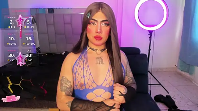 Sophie_whitexxx 网络视讯表演