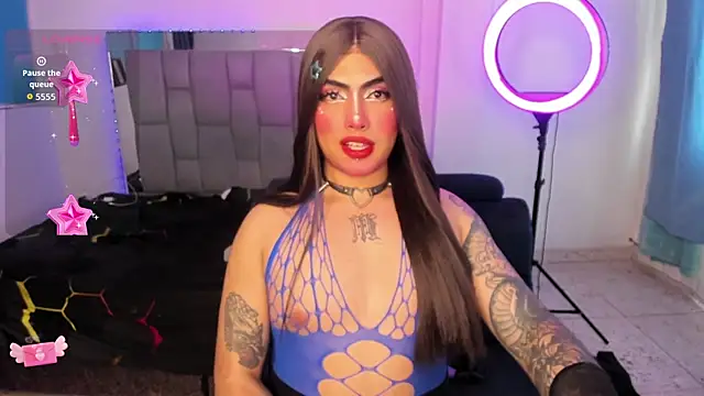 Sophie_whitexxx's Webcam Show
