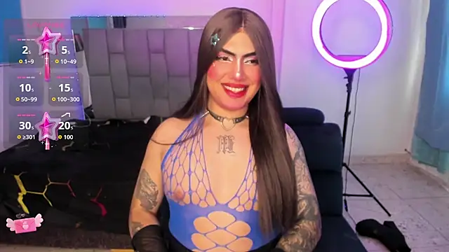 Sophie_whitexxx Show in webcam