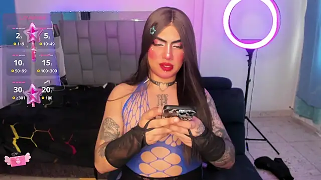 Sophie_whitexxx Show Webcam