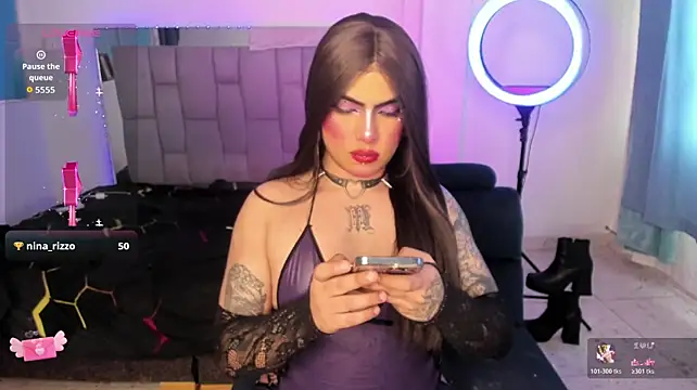 Sophie_whitexxx's Webcam Show