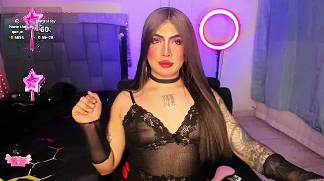 Sophie_whitexxx Show in webcam