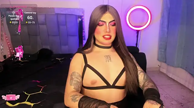 Sophie_whitexxx: διαδικτυακό σόου στην κάμερα