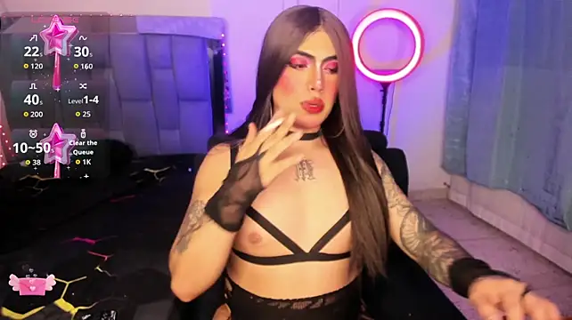 Sophie_whitexxx's Webcam Show