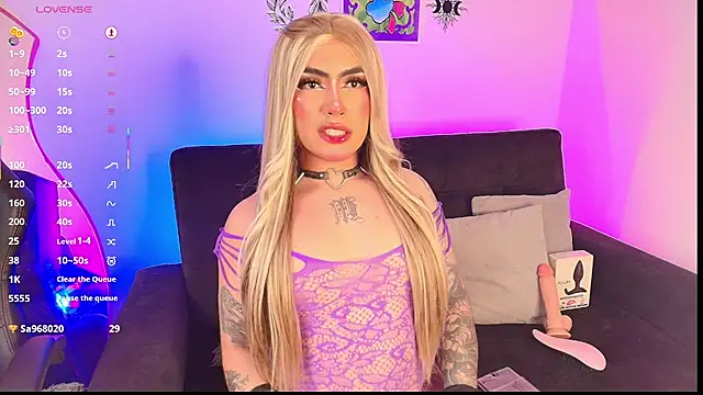 הופעת וובקאם של Sophie_whitexxx