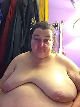 dawnie802 Show in webcam