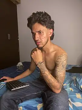 Kriss_Edwards Show Webcam