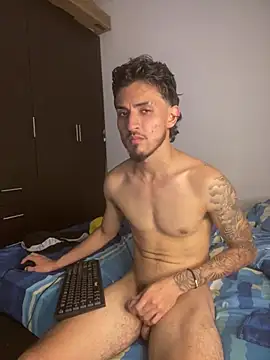 Kriss_Edwards Adlı Modelin Web Kamerası Şovu