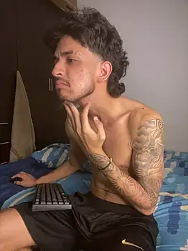 عرض كام Kriss_Edwards
