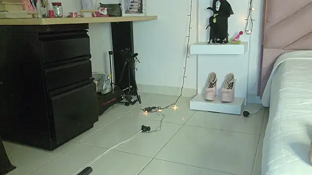 eva_sin18's Webcam Show