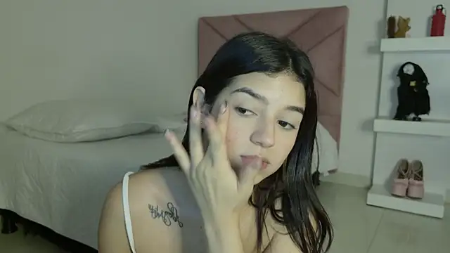 eva_sin18 Chat XXX in diretta