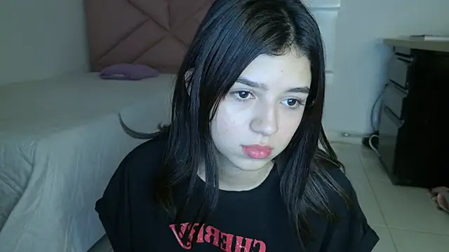 eva_sin18 élő XXX-chatje