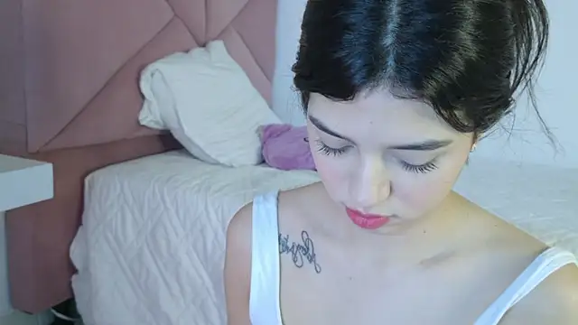 eva_sin18's Live XXX Chat