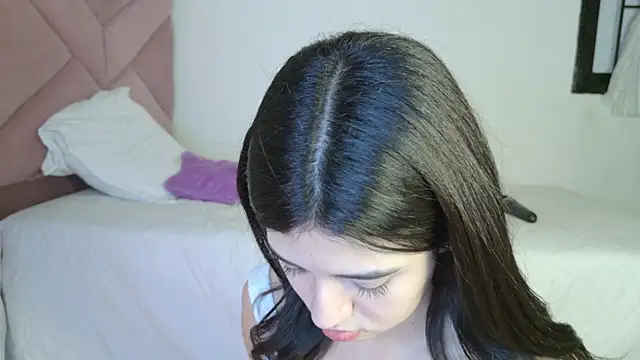 eva_sin18's Live XXX Chat