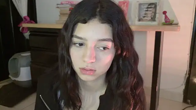 eva_sin18's Live XXX Chat