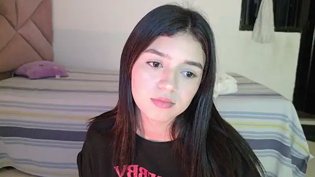 eva_sin18's Live XXX Chat