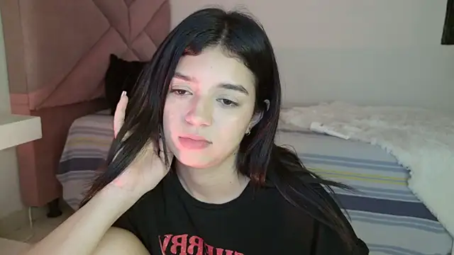 eva_sin18's Live XXX Chat