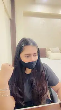 ashwariya23 webcam show