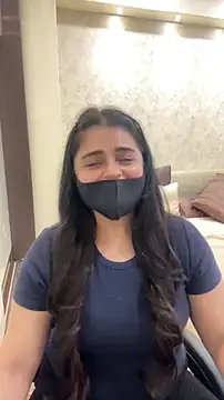 ashwariya23 Show in webcam