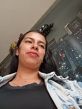 دردشة Nathaly_12 الجنسية المباشرة