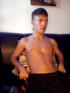 Show de dareck_18 na webcam