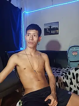 Show modela dareck_18 na web-kameri