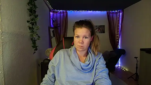 CallMeMaria Chat Room in diretta