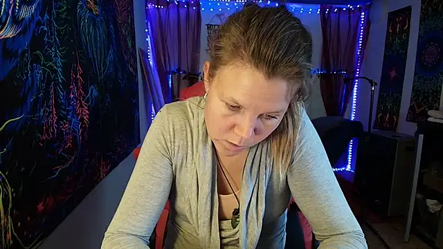 CallMeMaria Webcamshow