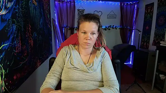 CallMeMaria Webcamshow
