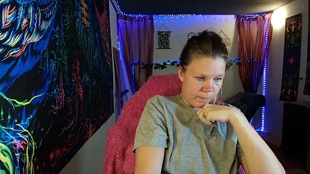 CallMeMarian Webbikameraesitys