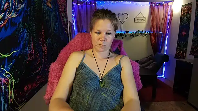 CallMeMaria's Live Chat Room