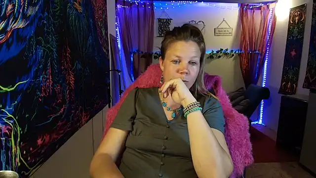 CallMeMaria Webcam Show