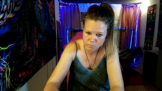 CallMeMaria – webcam-show