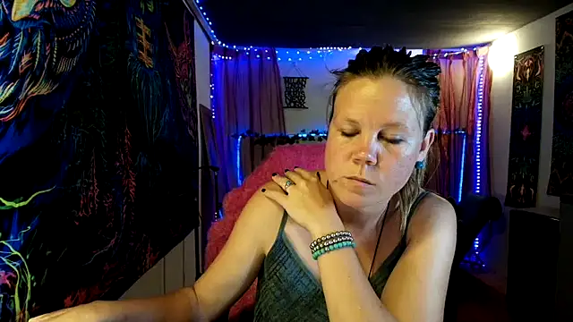 CallMeMaria webcam show