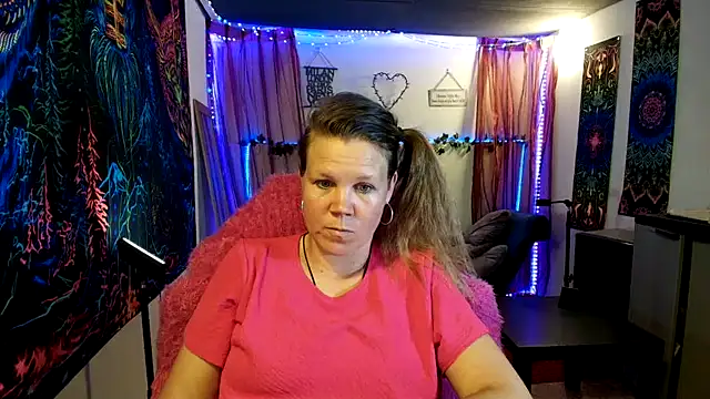 CallMeMaria Show in webcam