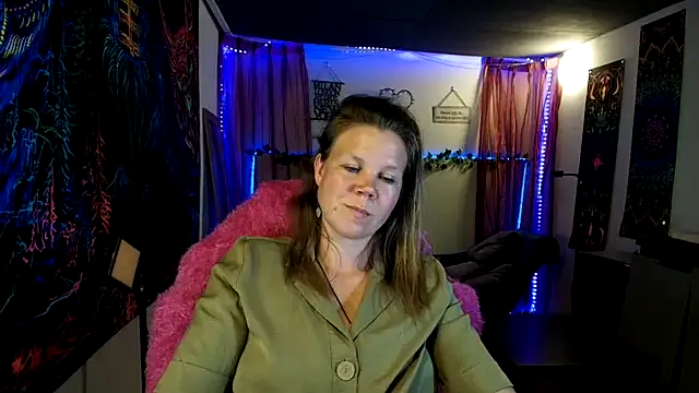 CallMeMaria Webcamshow