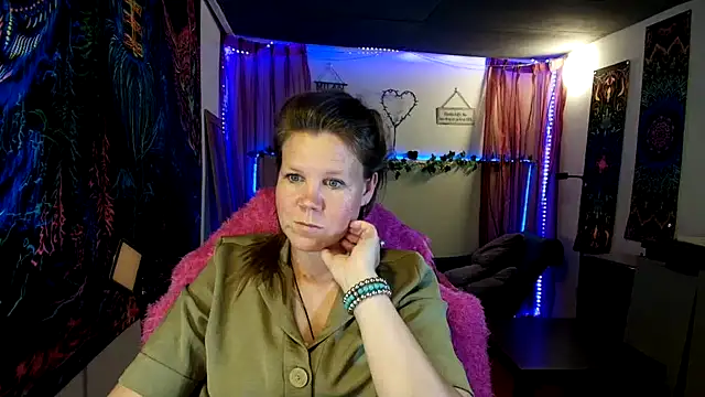 CallMeMaria's Webcam Show
