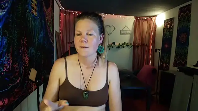 CallMeMaria Webcam Show